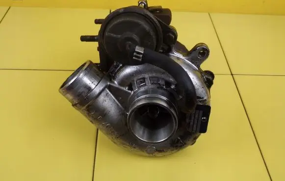 Fiat Ducato Turbo 504070186 2HTR7