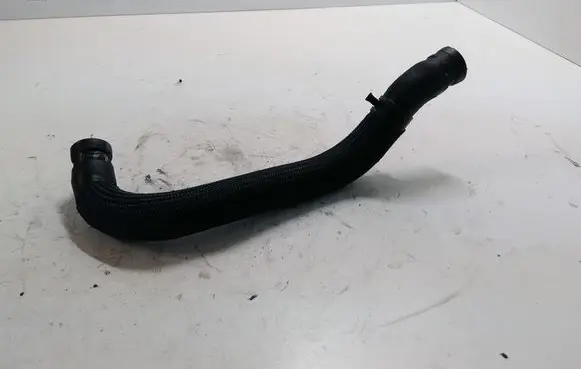 Audi A4 S4 B7 8E 8H Engine coolant pipe/hose