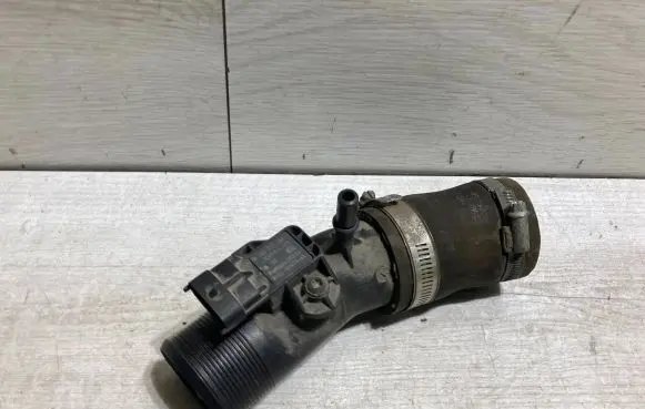 Ford C-MAX II Intercooler hose/pipe C1B16F075AD