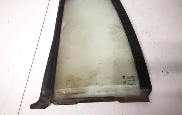 Opel Omega B1 Rear vent window glass as2