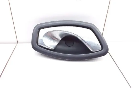 Renault Megane III Front door interior handle 826720001R 110486