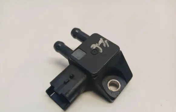 Ford Focus Exhaust gas pressure sensor 9662143180