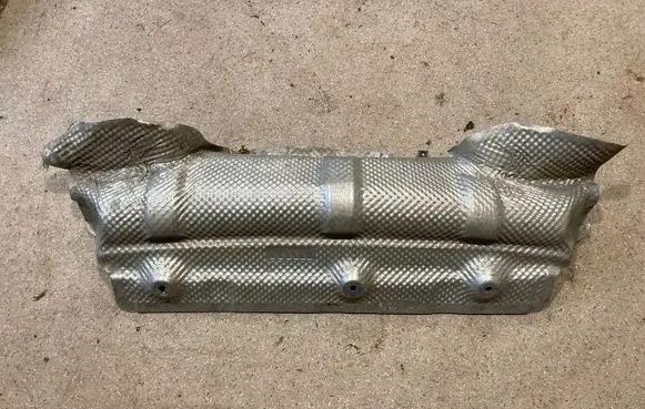 BMW M4 F82 F83 Exhaust heat shield 8059674