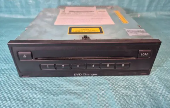 Volkswagen Touareg II CD/DVD changer 4H0035108B SW0140 18052010