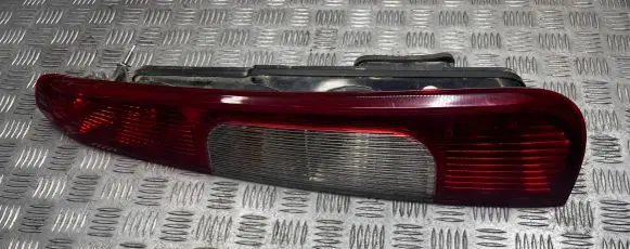 Ford Focus C-MAX Rear/tail lights 2SK008723 8P45