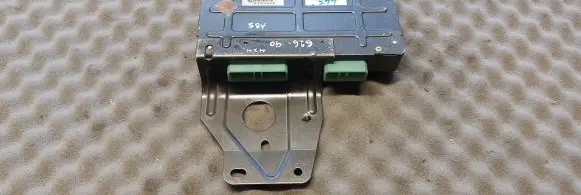 Mazda 626 ABS control unit/module G33567650 90G26503 491605