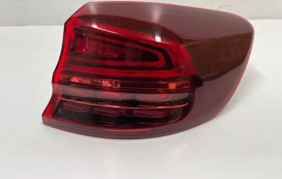 KIA Ceed Rear/tail lights 92402J7150