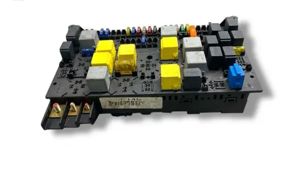 Mercedes-Benz ML W163 Fuse module