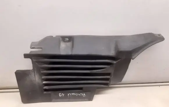 Renault 19 Front grill 7700819254
