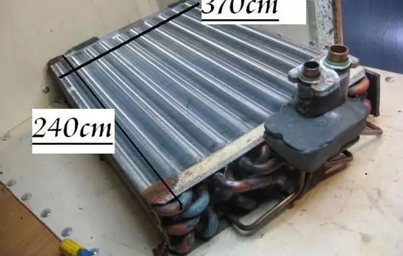 Air conditioning (A/C) radiator (interior)