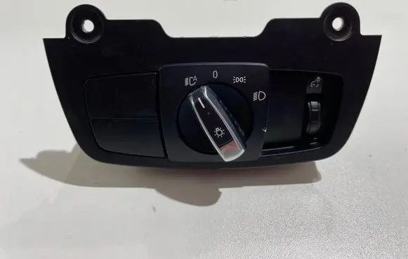 BMW i8 Light switch 9865831
