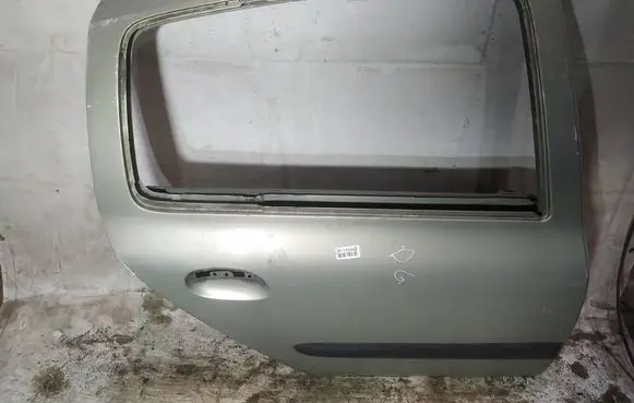 Renault Thalia I Rear door pilkos