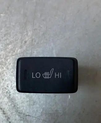 Suzuki Vitara (LY) Seat heating switch 18906MD