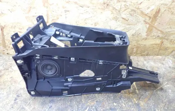 Renault Clio V Other center console (tunnel) element 240161728R WMGMA 39922
