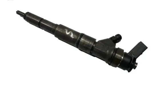 BMW 5 E60 E61 Fuel injector 7794652