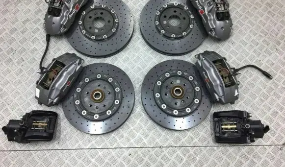 Audi R8 4S Brake discs and calipers set 