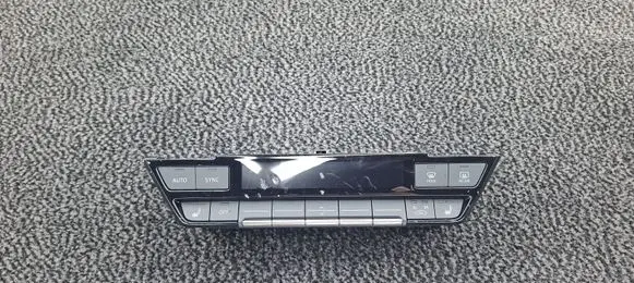 Audi Q4 Sportback e-tron Climate control unit 89A820043A