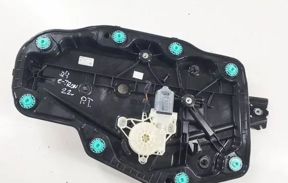 Audi Q4 Sportback e-tron Rear window lifting mechanism without motor 11A839402D E31146104 221102161006
