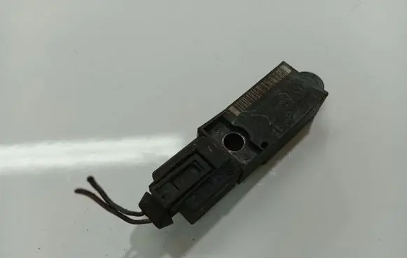 Mercedes-Benz CLS C219 Airbag deployment crash/impact sensor A0028202726