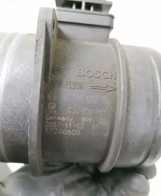 Volkswagen Tiguan Mass air flow meter 0281002735 03G906461C