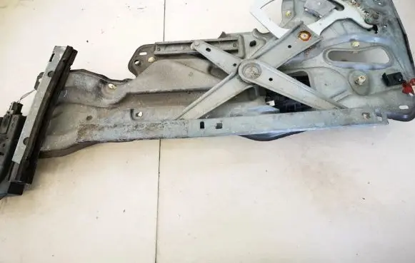 Renault Laguna I Sliding door window regulator with motor