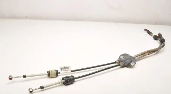 Volvo V50 Gear shift cable linkage 30759109