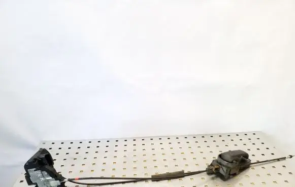 Nissan Note (E11) Front door lock 24201078