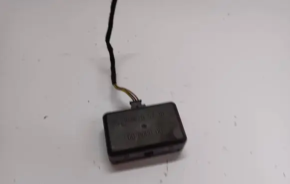 Mercedes-Benz S W220 Rain sensor 2108205710 00600000
