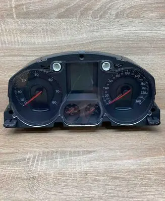 Volkswagen PASSAT B6 Speedometer (instrument cluster) 3C0920871E V0002000 KMH