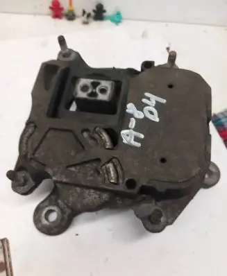 Audi A8 S8 D4 4H Gearbox mount AV2SAL 65914 MR522