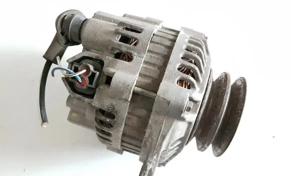 Ford Ranger Generator/alternator WLAA18300A A2TC1479ZT