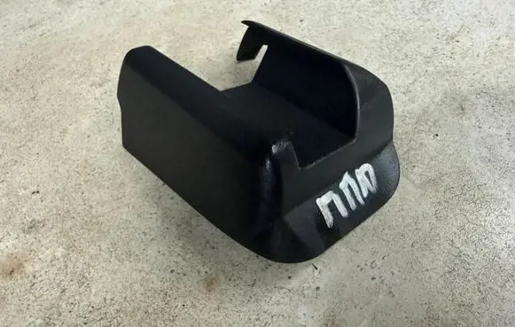 Volvo S80 Front passenger seat rail trim 30662555