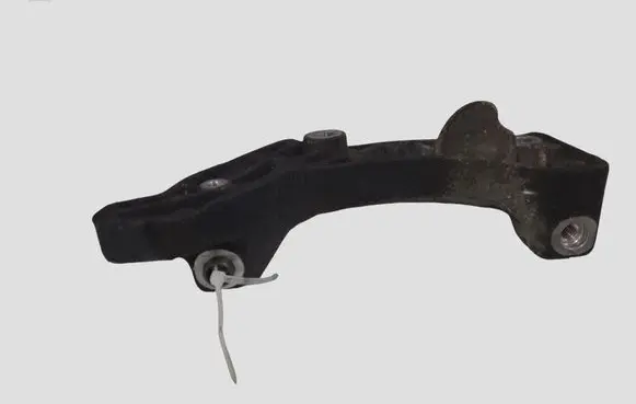 Volvo XC60 Generator/alternator bracket 31401869
