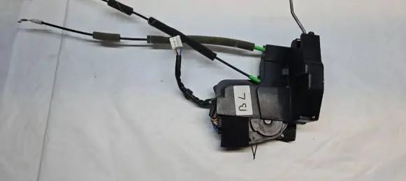 Mazda CX-7 Rear door lock
