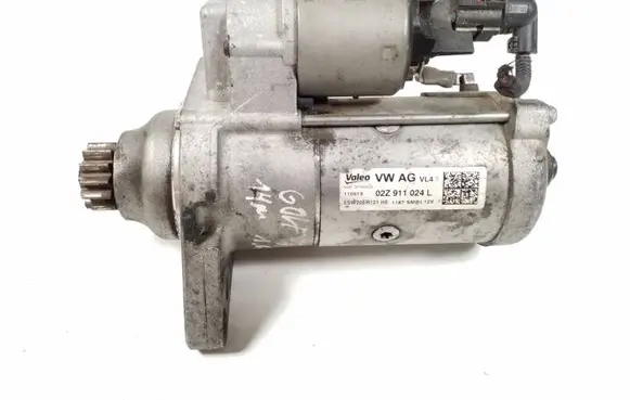 Volkswagen Golf VII Starter motor 02Z911024L