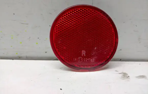 Nissan Qashqai Rear tail light reflector 965172