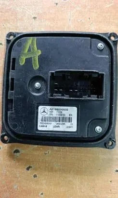 Mercedes-Benz C W204 LED ballast control module A2189000002 532469848 0650266