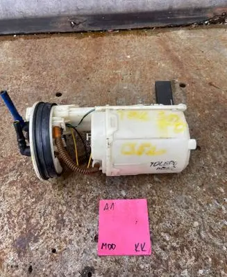 Seat Toledo II (1M) In-tank fuel pump 228233001003 1J0919051H 27200