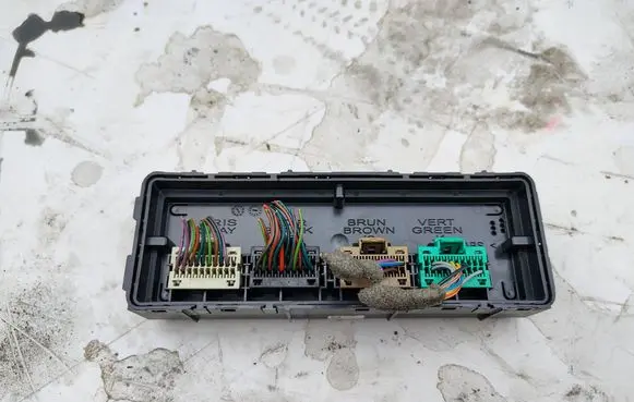 Vauxhall Astra J Air conditioning/heating control unit 13581131