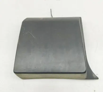 Rear fender molding trim