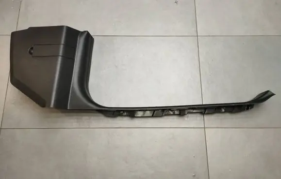 Mercedes-Benz GLE (W166 - C292) Front sill trim cover A1666801835