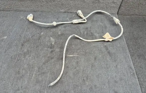 Audi A6 S6 C6 4F Front ABS sensor wiring 4F0972251