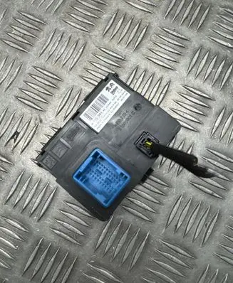 Opel Grandland X Other control units/modules 9811039380