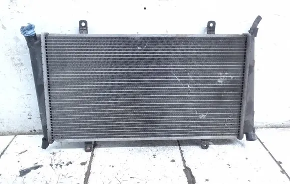 Volvo S40, V40 Coolant radiator