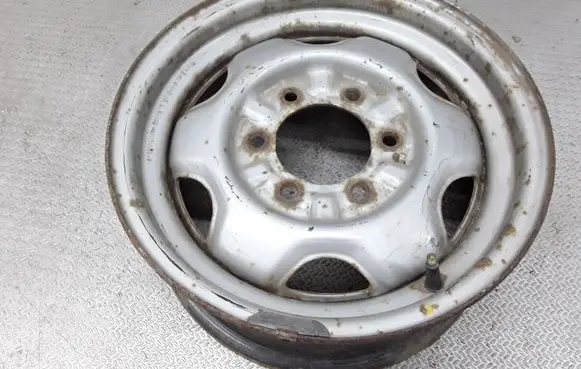 Nissan Terrano R15 steel rim 4030046G00