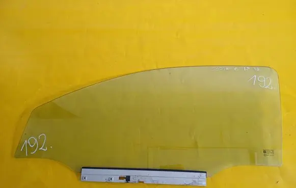 Opel Corsa C Front door window/glass (coupe)