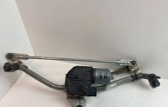 Volkswagen PASSAT B8 Front wiper linkage and motor 3G1955023C