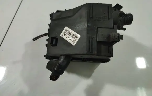 Nissan Primera Fuse box set 7154706830