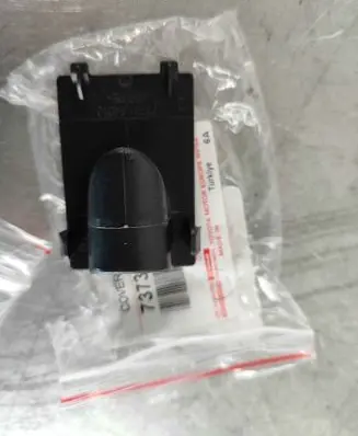 Toyota C-HR I ISOFIX cover 73731F4010C1