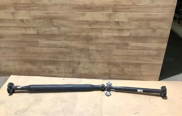 Mercedes-Benz Vito Viano W447 Rear driveshaft/prop shaft A4474104400